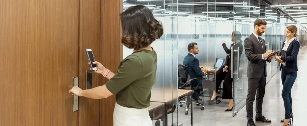 Office Buildings to Warehouses: Where Keyless Entry Systems Make the Biggest Difference